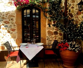 24 Seven Boutique Hotel