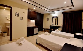 24 Seven Boutique Hotel