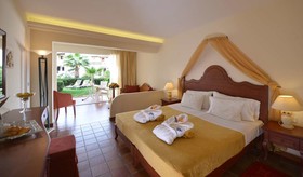 Alexander Beach Hotel & Village Resort