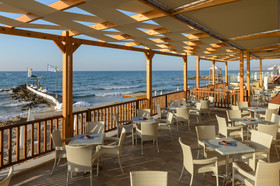 Alexander Beach Hotel & Village Resort