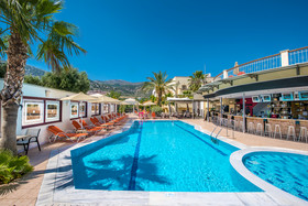 Bella Elena Apartments