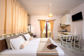 Bella Elena Apartments