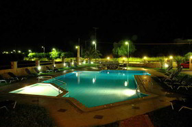 Danelis Studios & Apartments