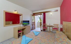 allsun Hotel Malia Beach
