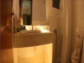 Hotel Golden Bay