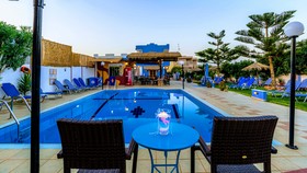 Eltina Apartments
