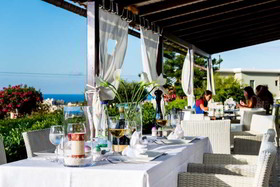 Hotel Matheo Villas & Suites