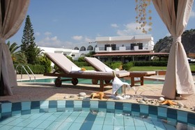 Hotel Matheo Villas & Suites