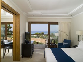 Kernos Beach