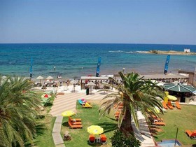 Enorme Ammos Beach