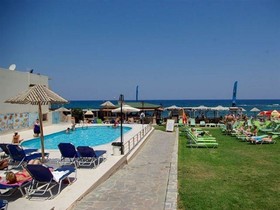 Enorme Ammos Beach