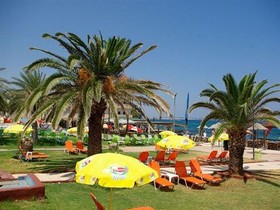 Enorme Ammos Beach