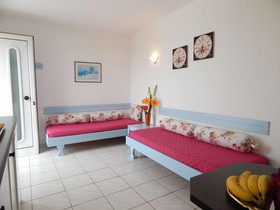 Malia Star Apartments & Taverna