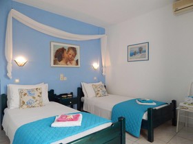 Malia Star Apartments & Taverna