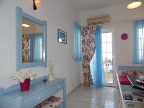 Malia Star Apartments & Taverna