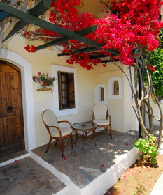 Mila Malia Studios Hotel