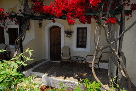 Mila Malia Studios Hotel