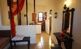 Mila Malia Studios Hotel