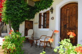 Mila Malia Studios Hotel