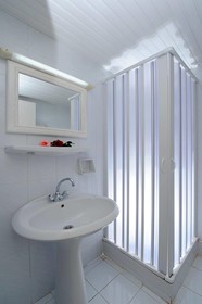 Manolis Apartments