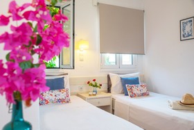 Melissa Apartments
