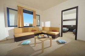 Meropi Hotel & Apartments