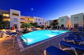 Meropi Hotel & Apartments