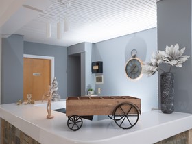 Pasiphae Hotel