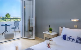 Pasiphae Hotel