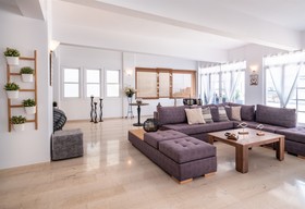 Pasiphae Hotel