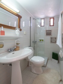 Pasiphae Hotel