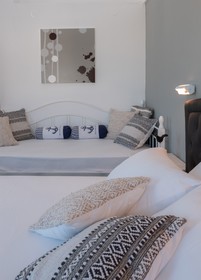 Pasiphae Hotel