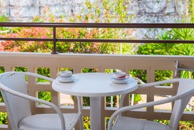 Primavera Beach Studios & Apartments