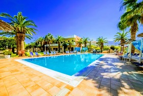 Stelios Gardens