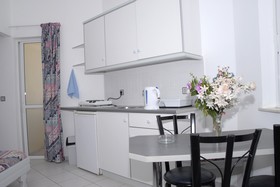 Sunshine Garden Apartments
