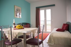 Theoni Apartment
