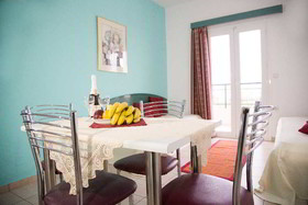 Theoni Apartment