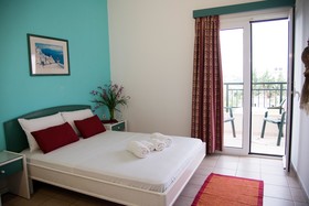 Theoni Apartment