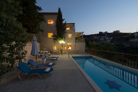 Villa Asteri