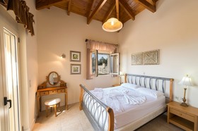 Villa Ilios
