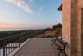 Villa Ilios