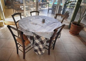 Hotel Fragiskos