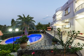 Kamelia Apartments