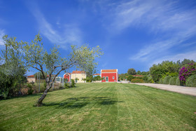 Athousakis Village