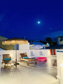 Studios Paradise