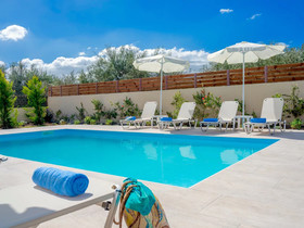 Villa Lucas