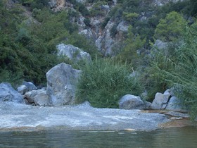 Sarikampos Beach
