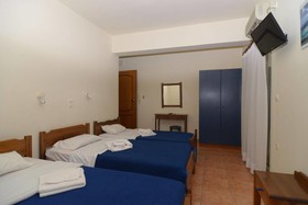 Katerina Rooms Agii Apostoli