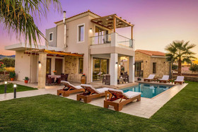 Villa Alexandros
