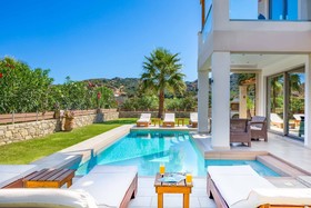 Villa Alexandros